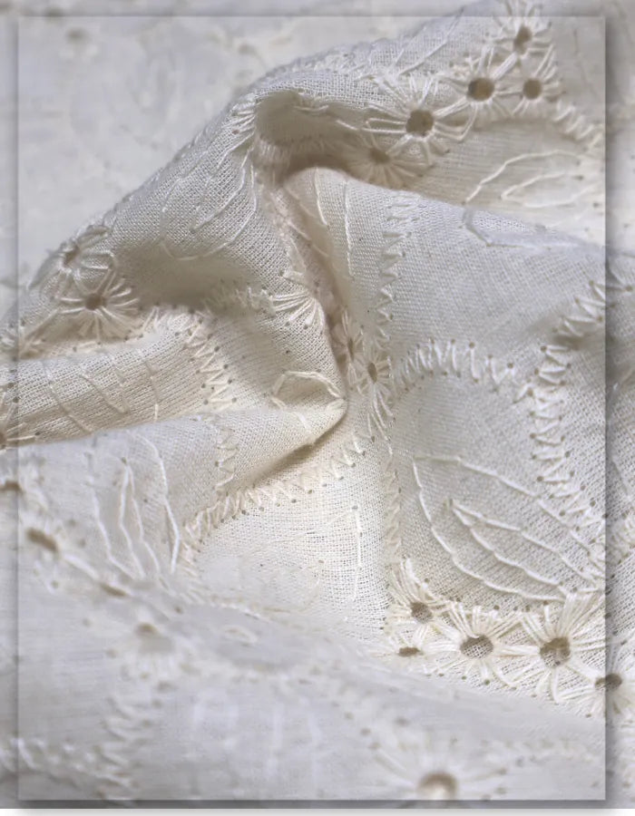 Fashionable Broderie Anglaise Cotton Fabric