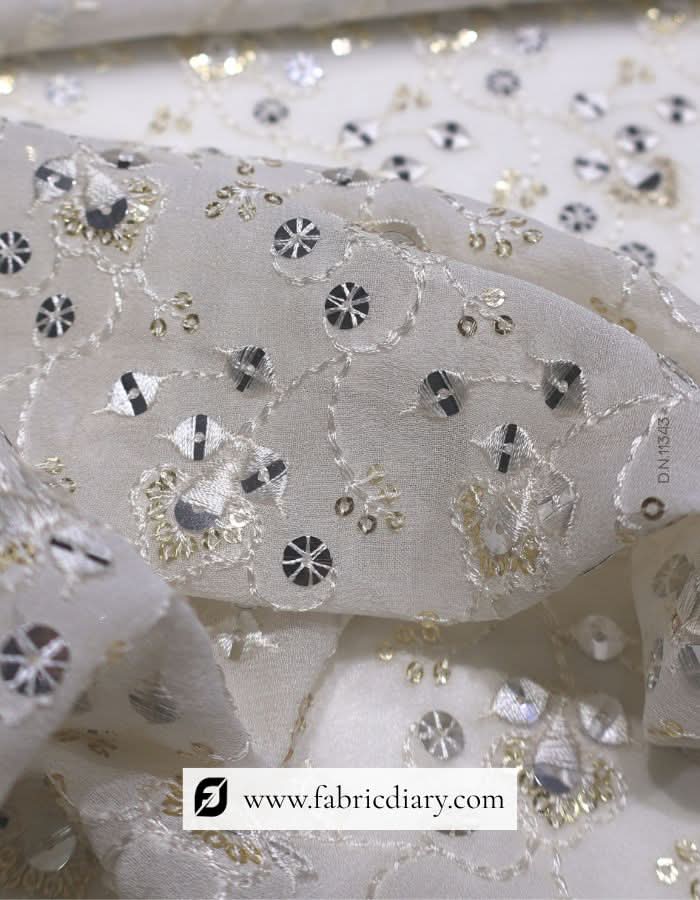 Designer blouse fabric in floral georgette – wholesale material for boutiques