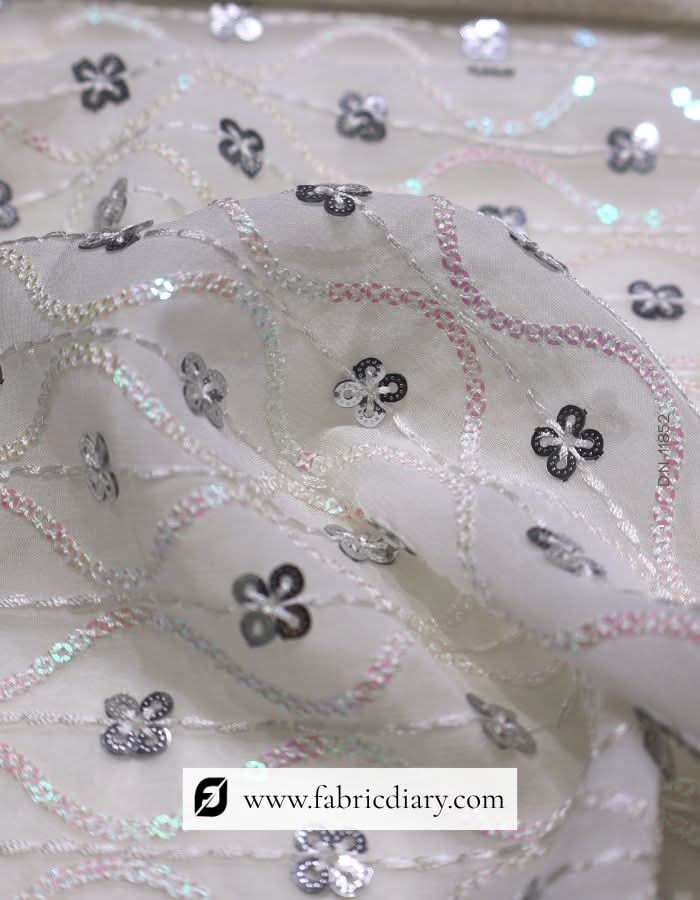 Stylish pink & gold fabric with embroidery – online boutique fabric exporter