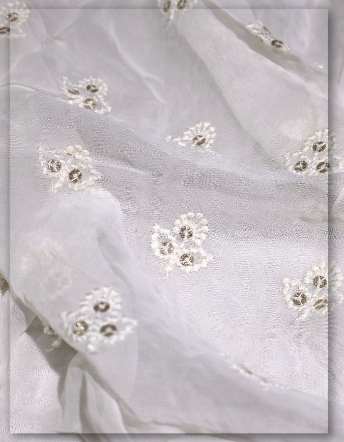 Latest Daman Schiffli Embroidery Fabric for Bridalwear-7854