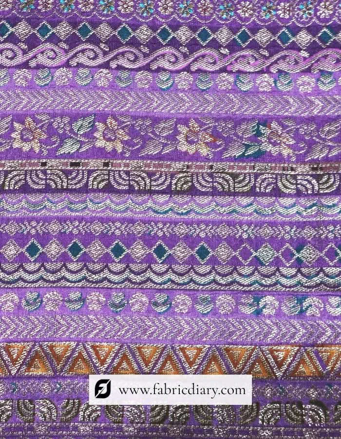 Bulk Green Position Print Fabric for Boutiques in Tinsukia